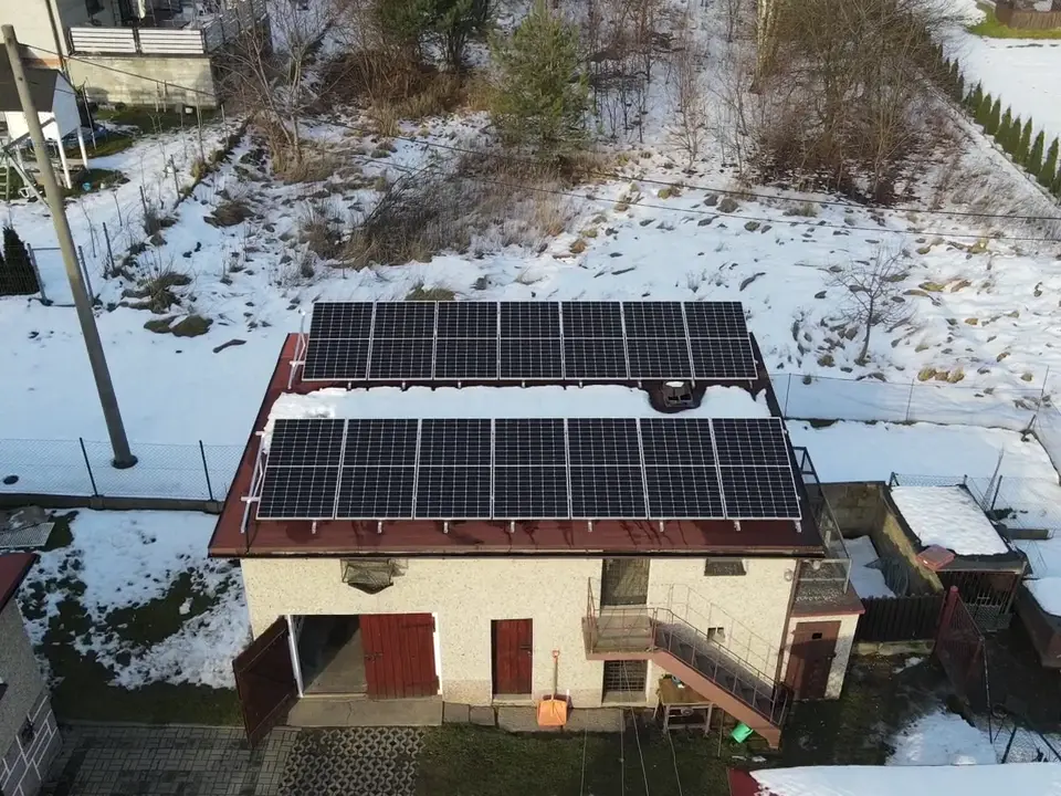 Instalacja fotowoltaiczna 4,44 kWp, Rybnik, widok z drona