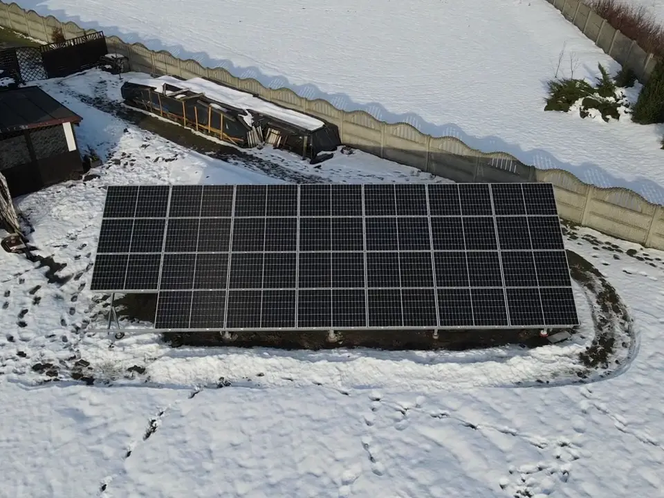 Instalacja fotowoltaiczna 9,99 kWp, Rybnik, widok z drona