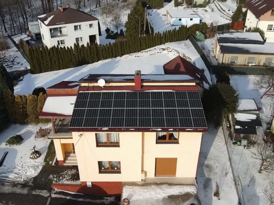 Instalacja fotowoltaiczna 8,8 kWp, Skrzyszów, widok z drona